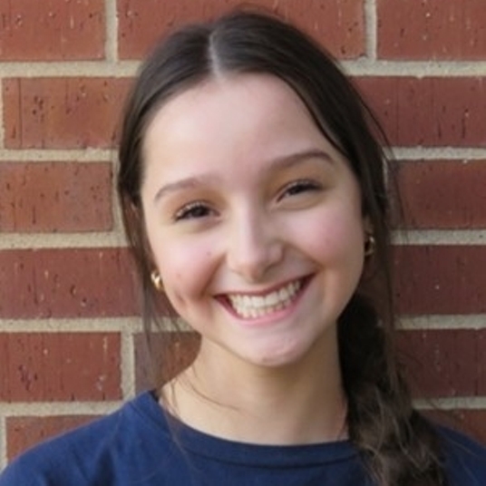 Belle Pfeil head shot