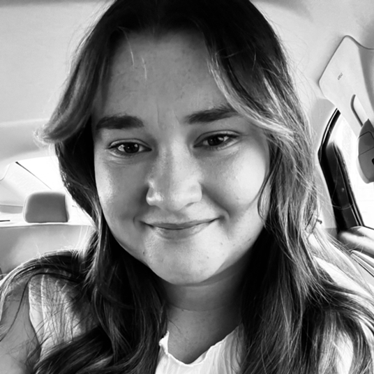 Emma Horn head shot