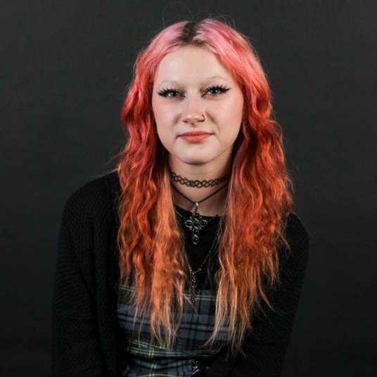 Jenna Dyer head shot