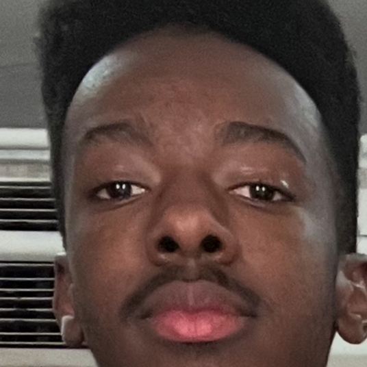 Rylee DaBreo (He/Him) head shot