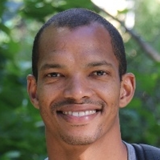 Christopher Adams head shot