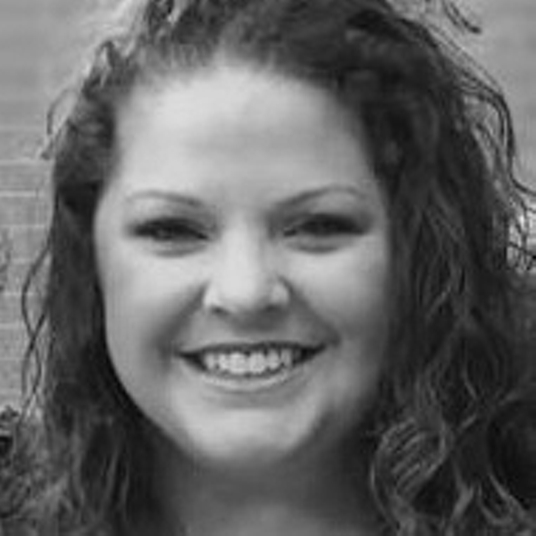 Raye Zahn head shot