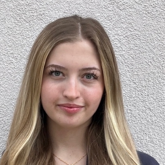 Avary Berry head shot