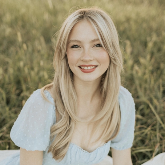 Lily Nicolena Sales head shot