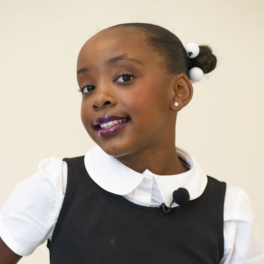 Lauren Ava Abbott head shot