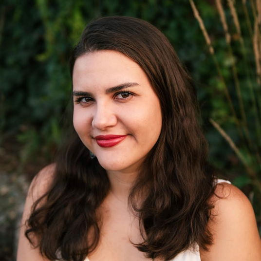 Skylar Grace head shot