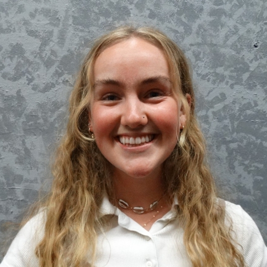 Samantha Tucker head shot