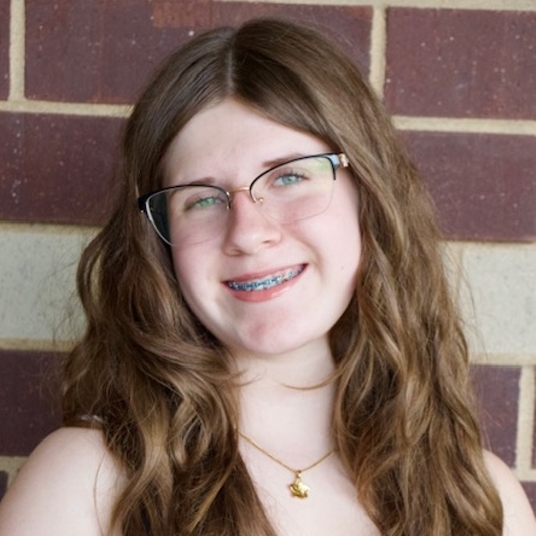 Lylah Linenfelser head shot