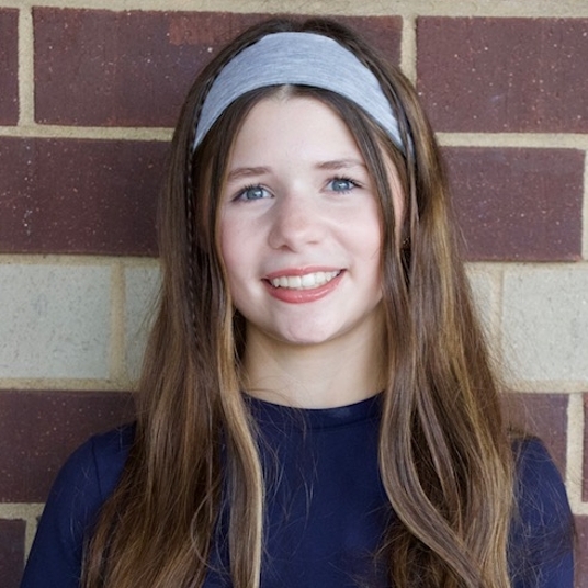 Pearl Russell head shot