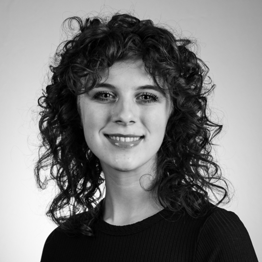 Ruth Hutchison head shot