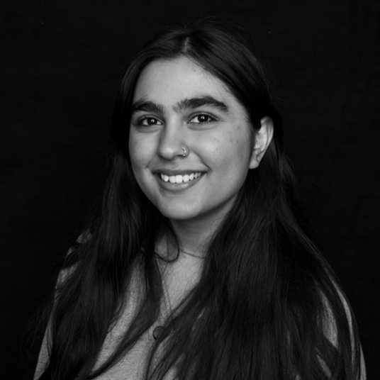 Ahana Sahni head shot