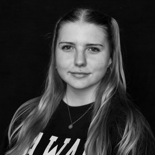 Lucy Darmody head shot