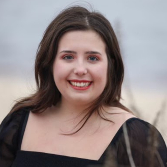 Maci McNeil head shot
