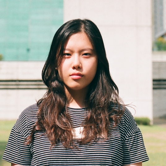 Esther Lee head shot