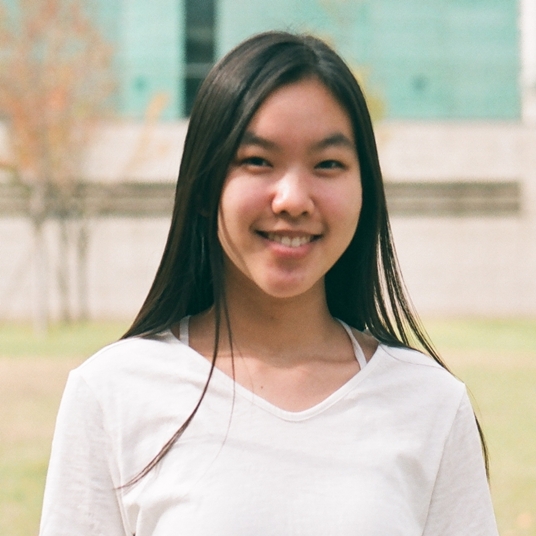 Iris Myung head shot