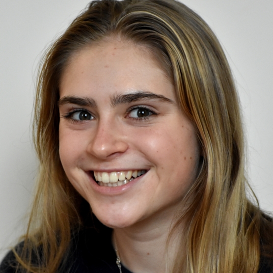 Julia Lennon-Newell head shot