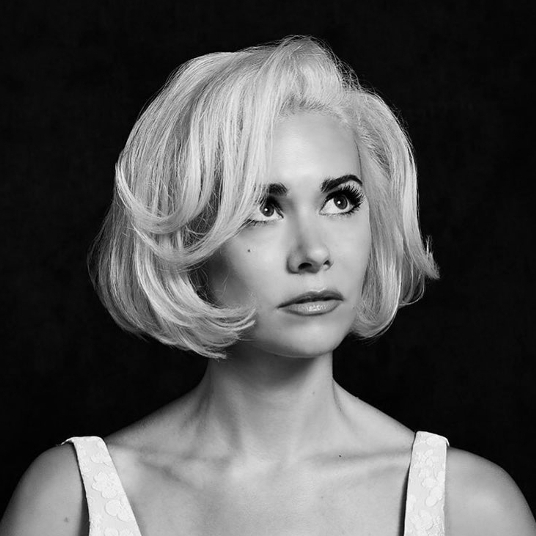 Aurora Rose De Crosta head shot