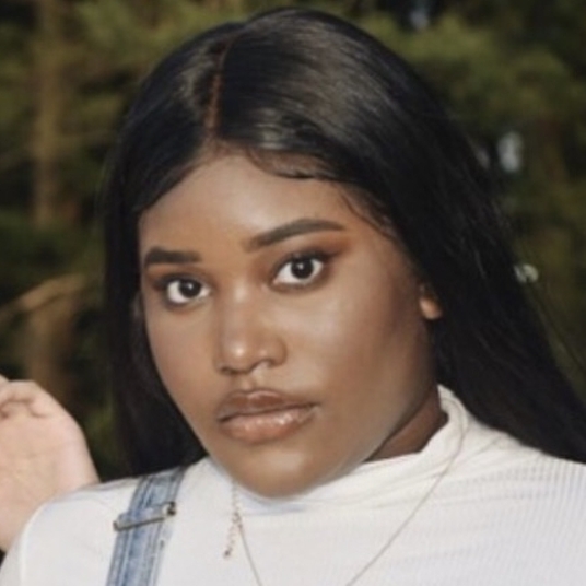 Renee Agben head shot