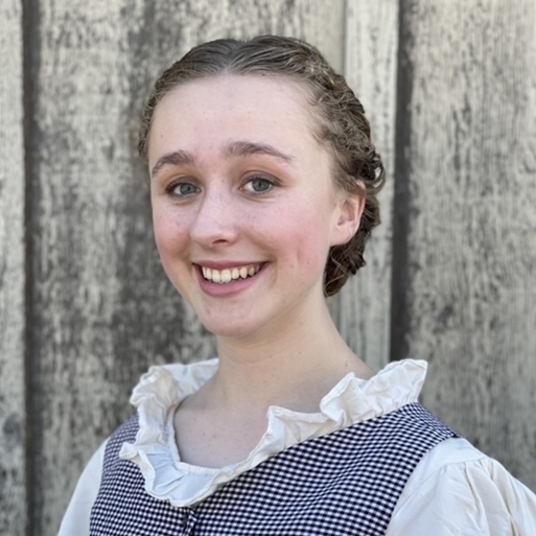 Tessa Haubert head shot