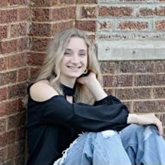 Gracie Poole head shot