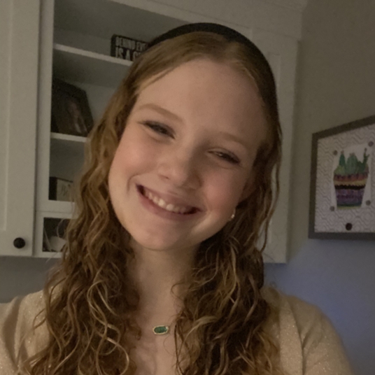 Hannah Dolan head shot