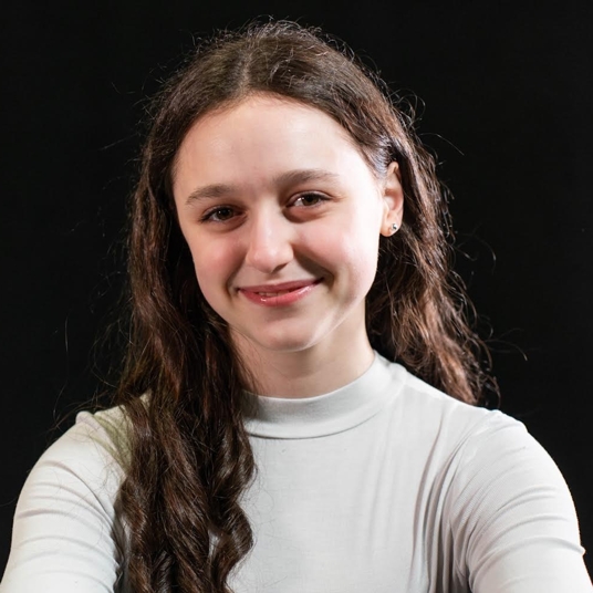 Haley Braun head shot