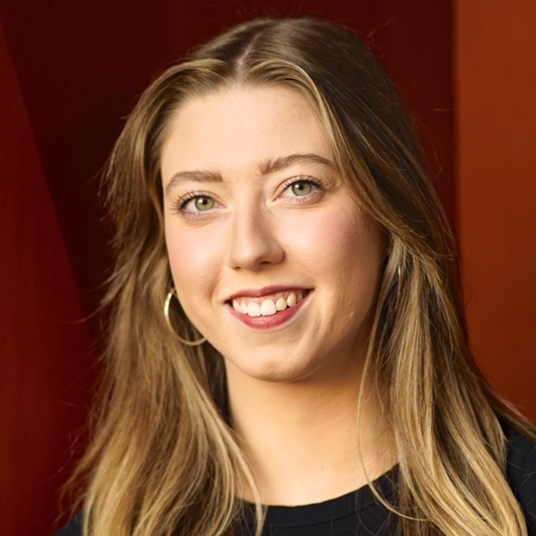Amelia Bell head shot