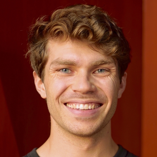 Thomas Benz head shot