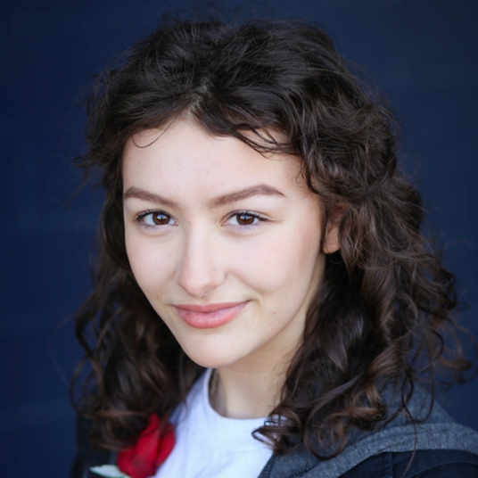 Maddy Snideman head shot