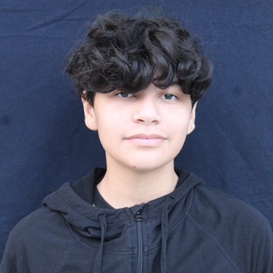 Noah Flores head shot
