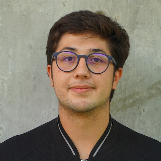 Andres Macia head shot