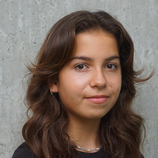 Eva Bellisario head shot