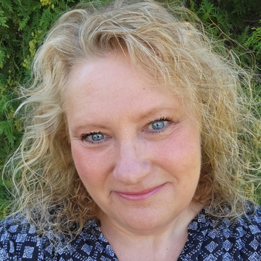 Stacy Barnett head shot