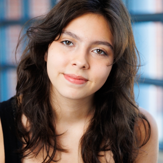 Maya Parsons head shot