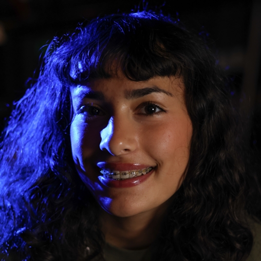 Bella Bustamante head shot