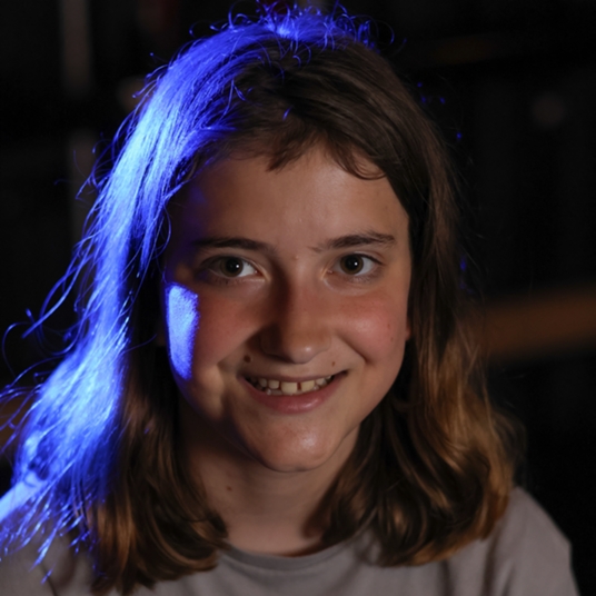 Liz Olson head shot