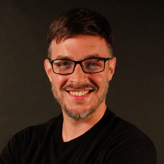Tyler Wallach head shot