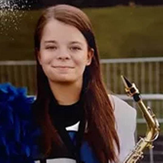 Halle Eaton head shot