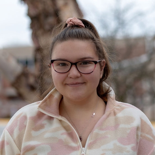 Rachel Raine head shot