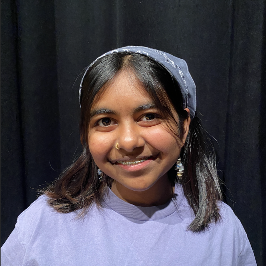 Anvita Divvela head shot