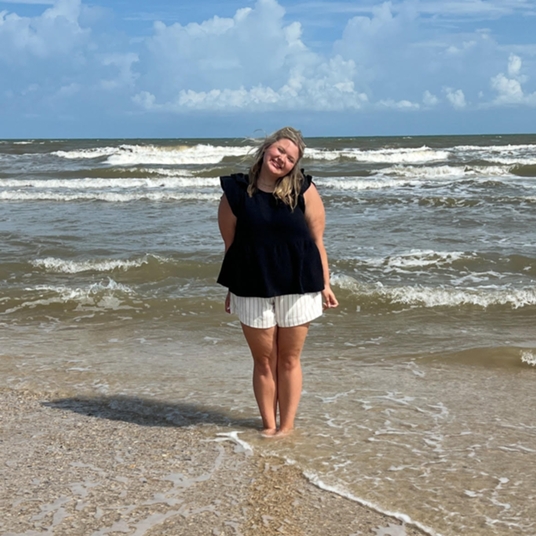 Tessa Warner head shot