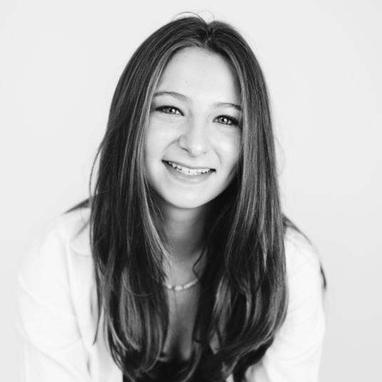 Jera Strony head shot