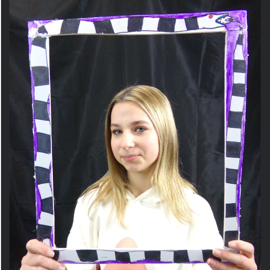 Ava Batchelor head shot
