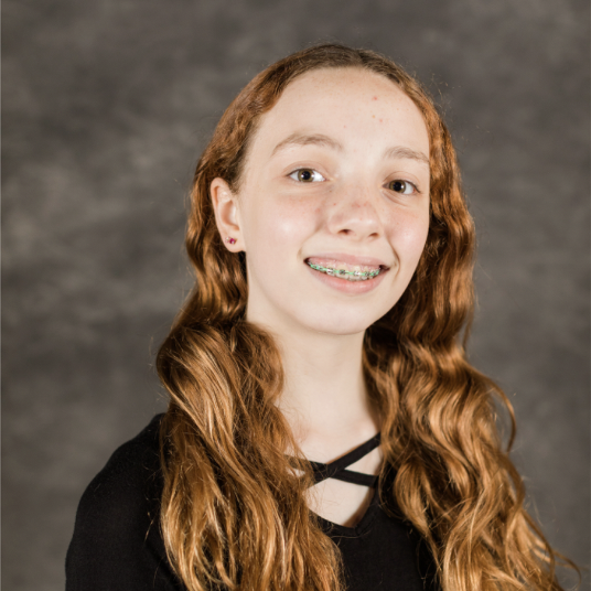 Emme Potts head shot