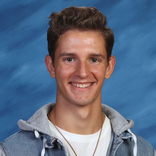 Noah Winkle head shot