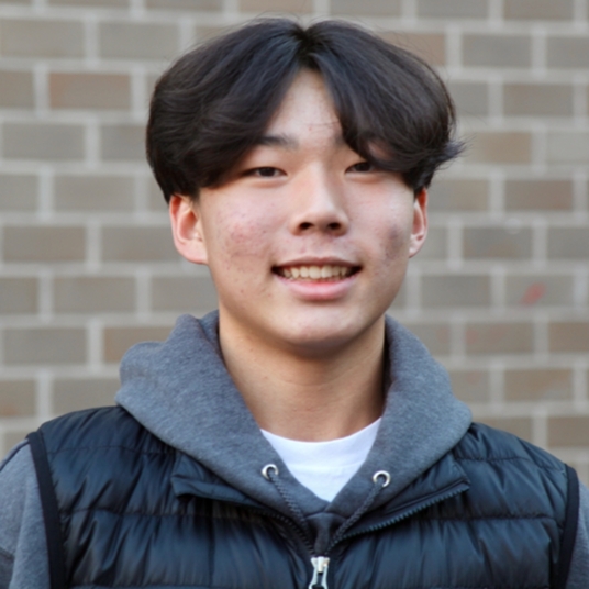 Aaron Liu head shot
