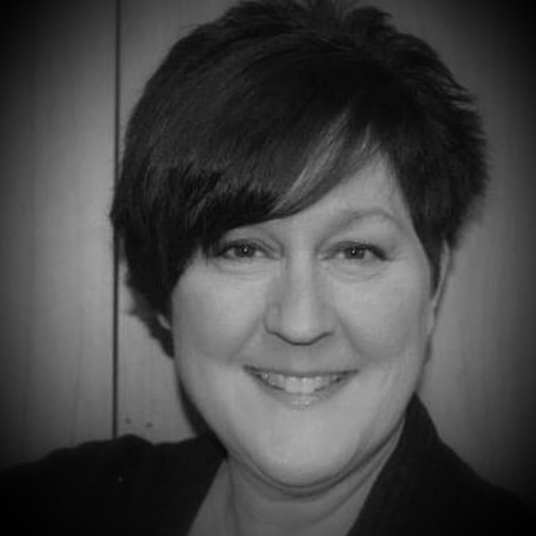 Lucinda Chavez head shot