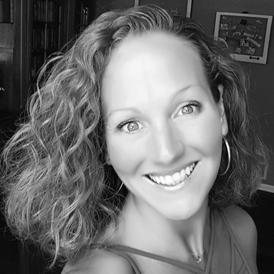 Katie Behrens head shot