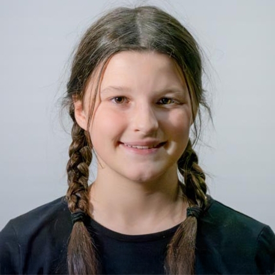 Annabelle Coe head shot