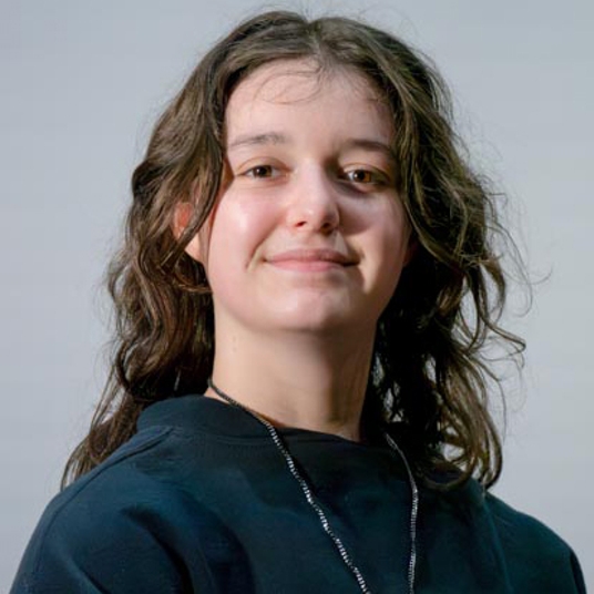 Aria Santoro head shot